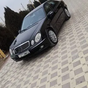 Mercedes-Benz E class, 2004