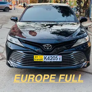 Toyota Camry, 2018