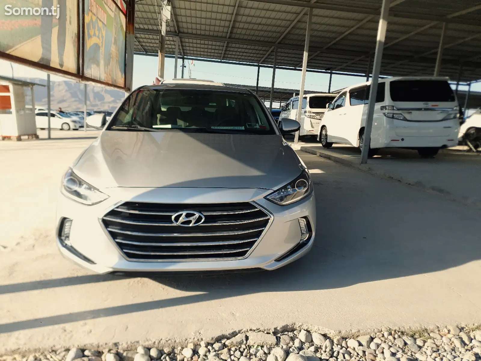 Hyundai Elantra, 2017-6