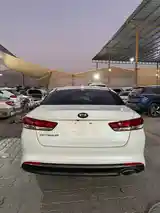 Kia Optima, 2016-3