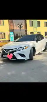 Toyota Camry, 2018-5