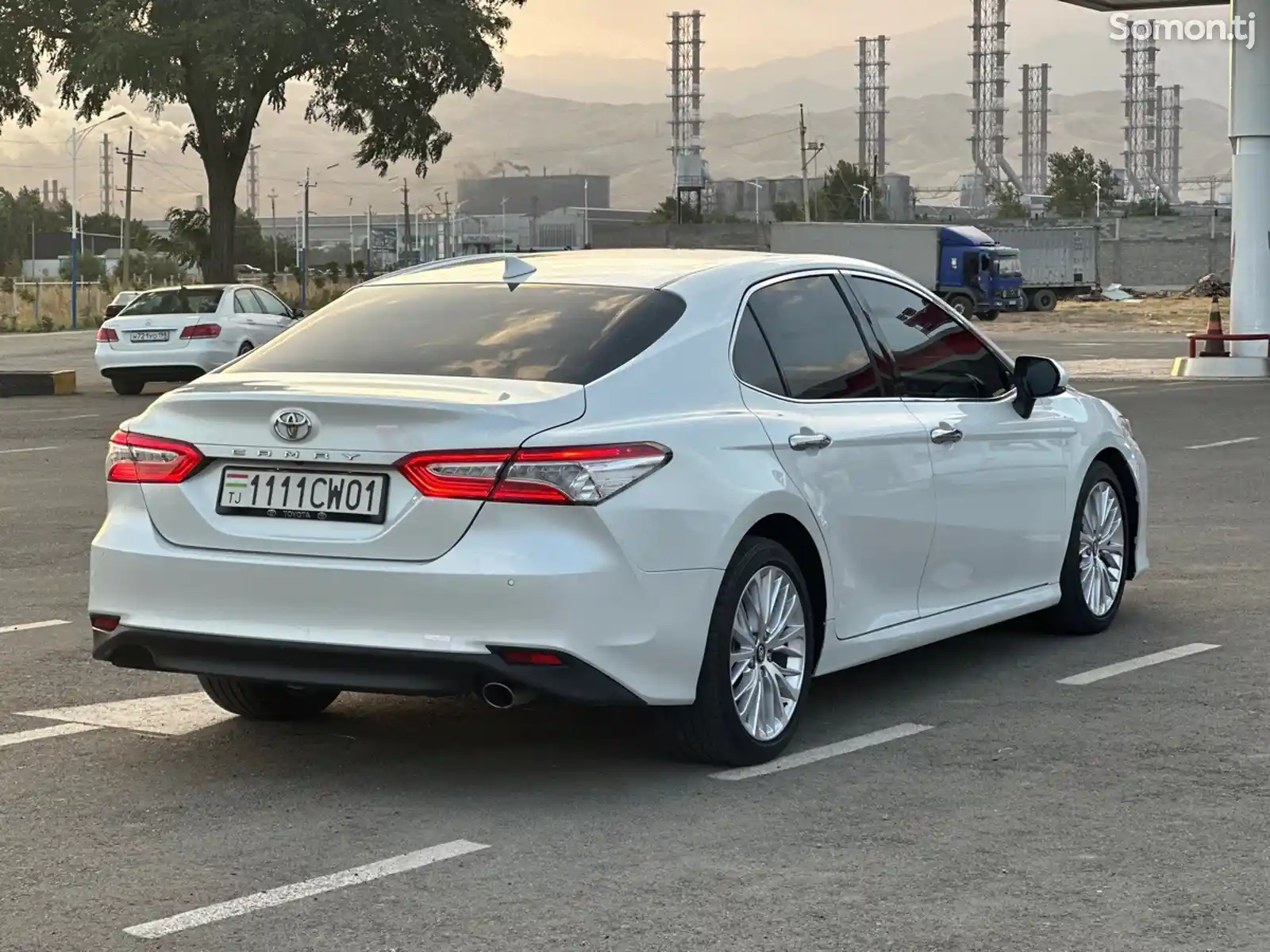 Toyota Camry, 2019-5