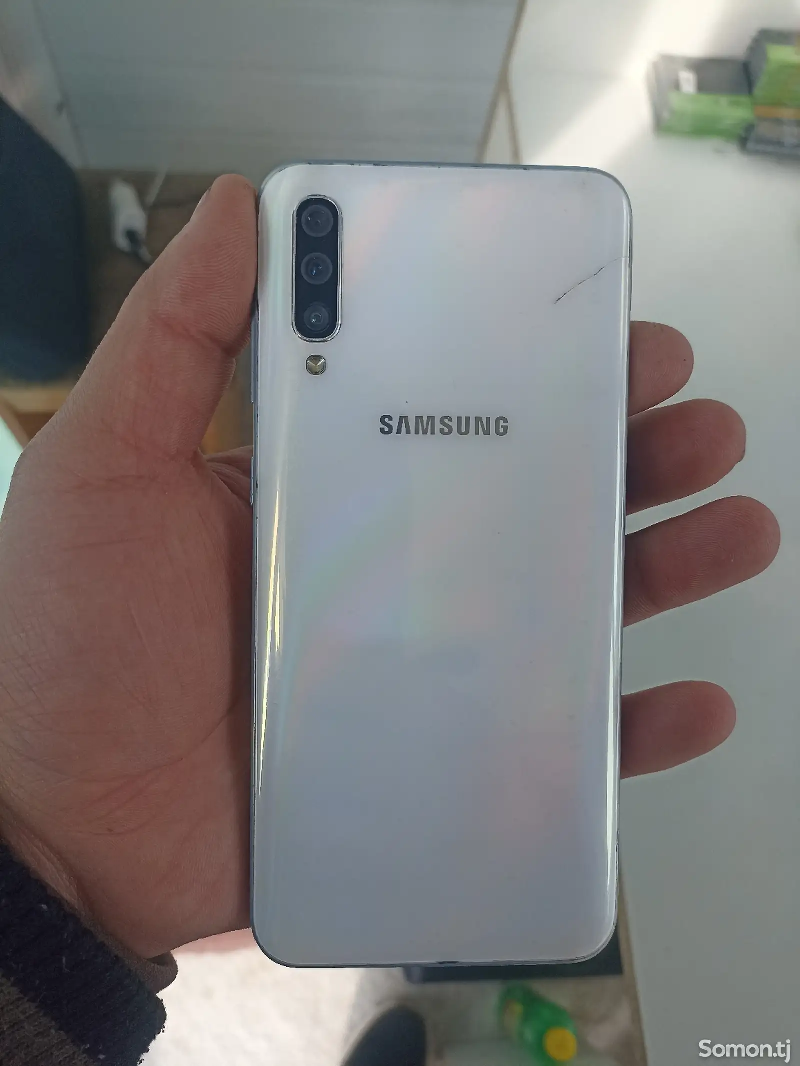 Samsung Galaxy A50-1