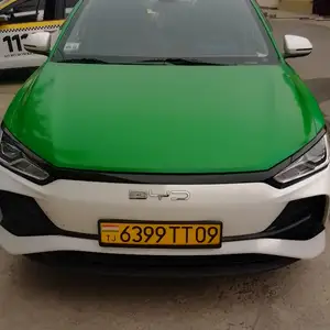 BYD E2, 2023