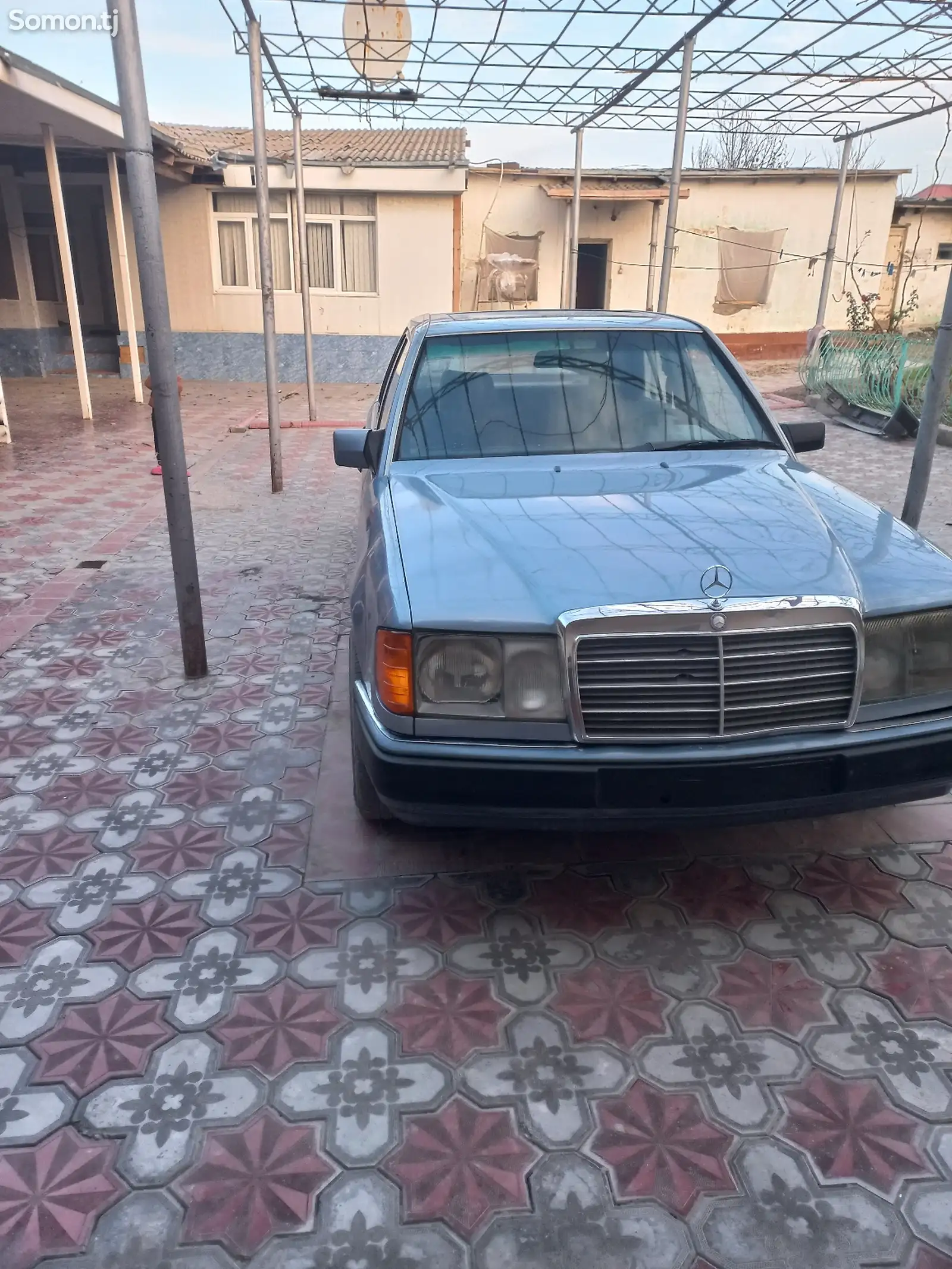 Mercedes-Benz W124, 1991-1