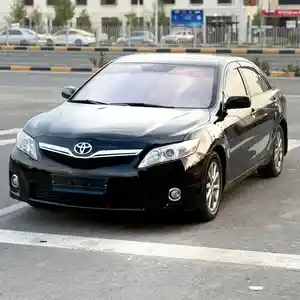 Toyota Camry, 2010