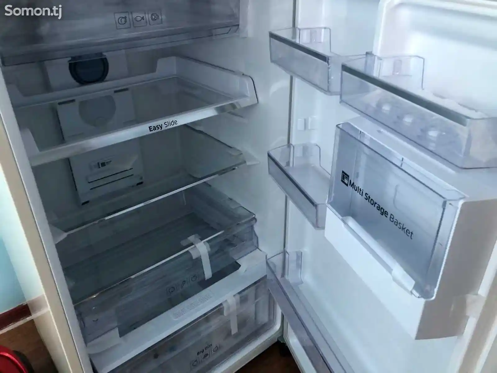 Холодильник Samsung RT46-4