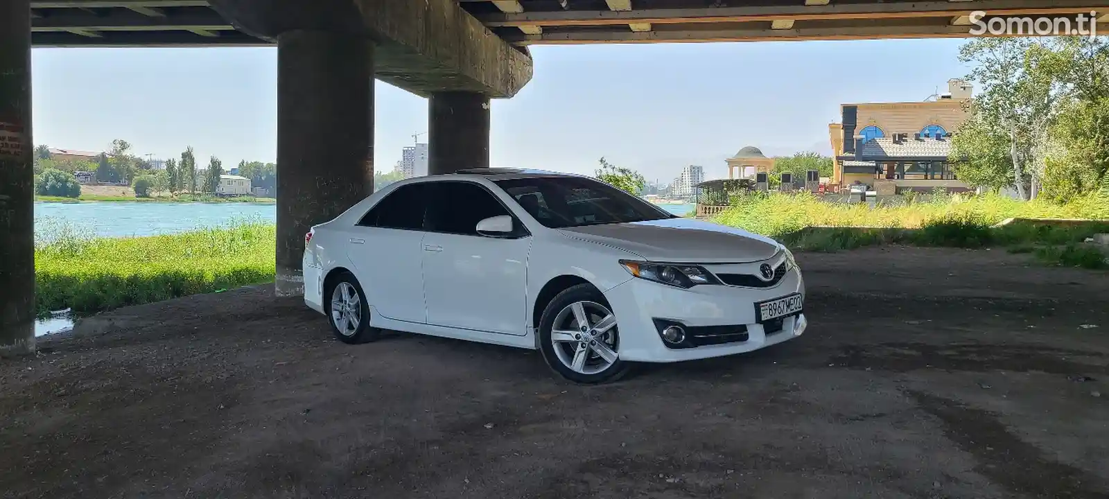 Toyota Camry, 2012-4