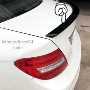 Спойлер на багаж от Mercedes-Benz W204