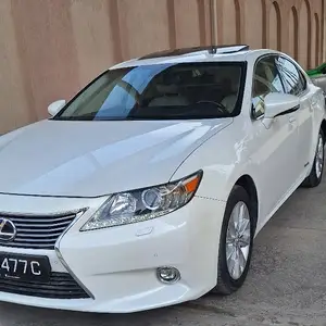 Lexus ES series, 2014