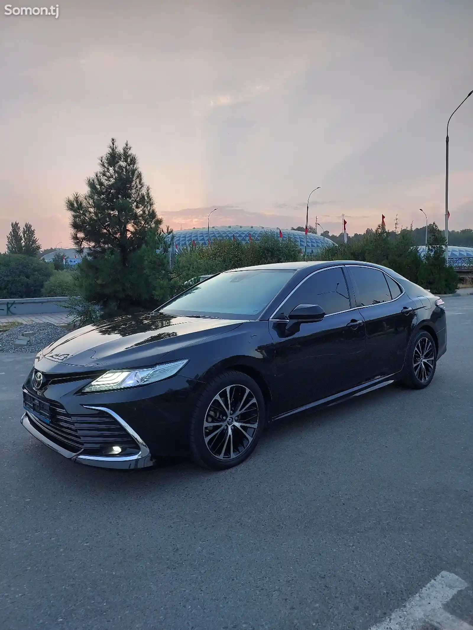 Toyota Camry, 2018-1