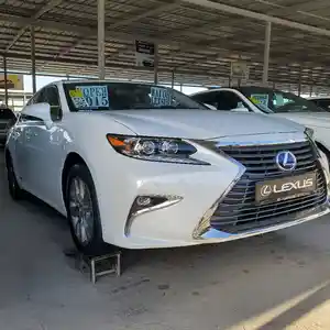 Lexus ES series, 2015