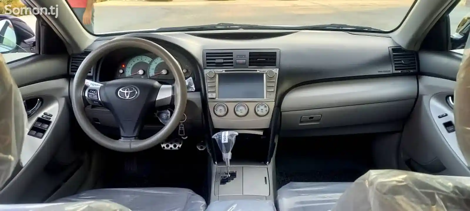 Toyota Camry, 2010-8