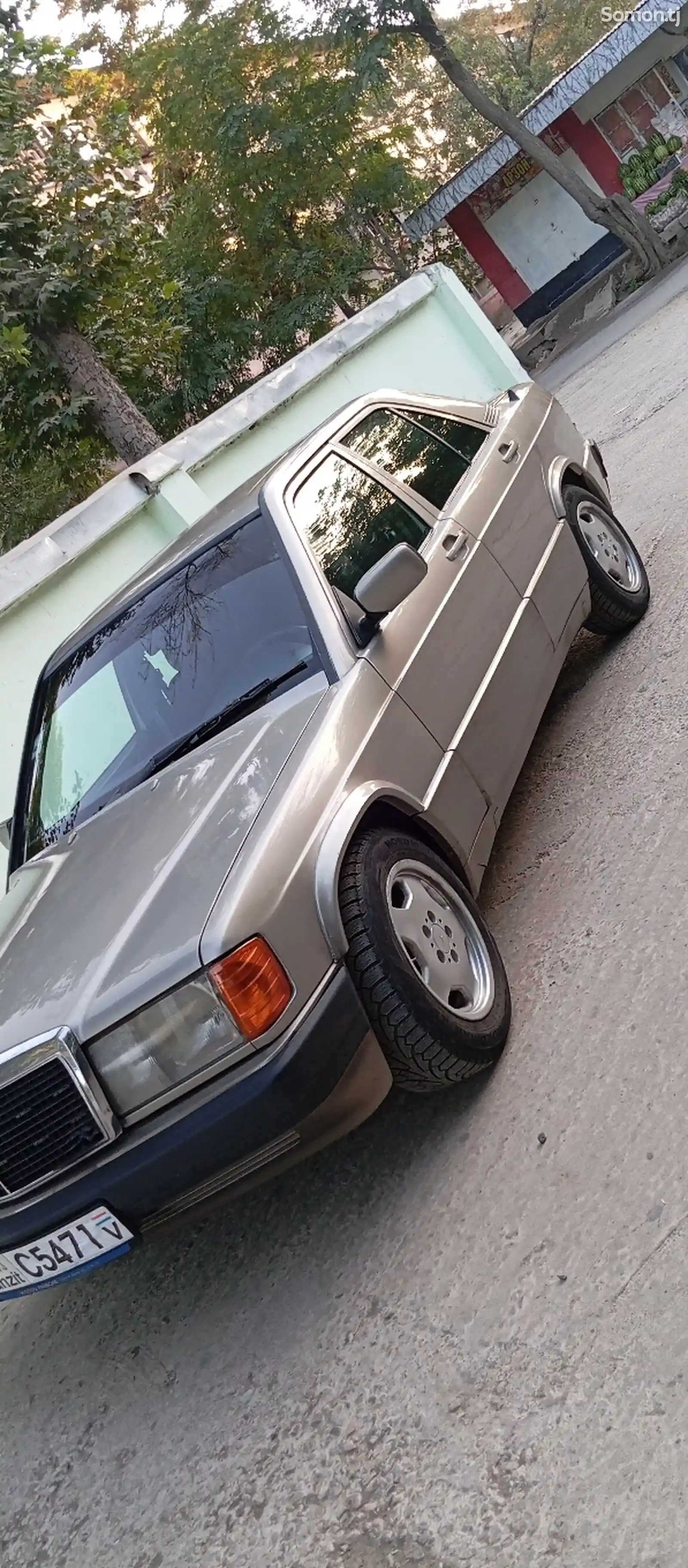 Mercedes-Benz W201, 1990-4