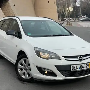 Opel Astra J, 2015