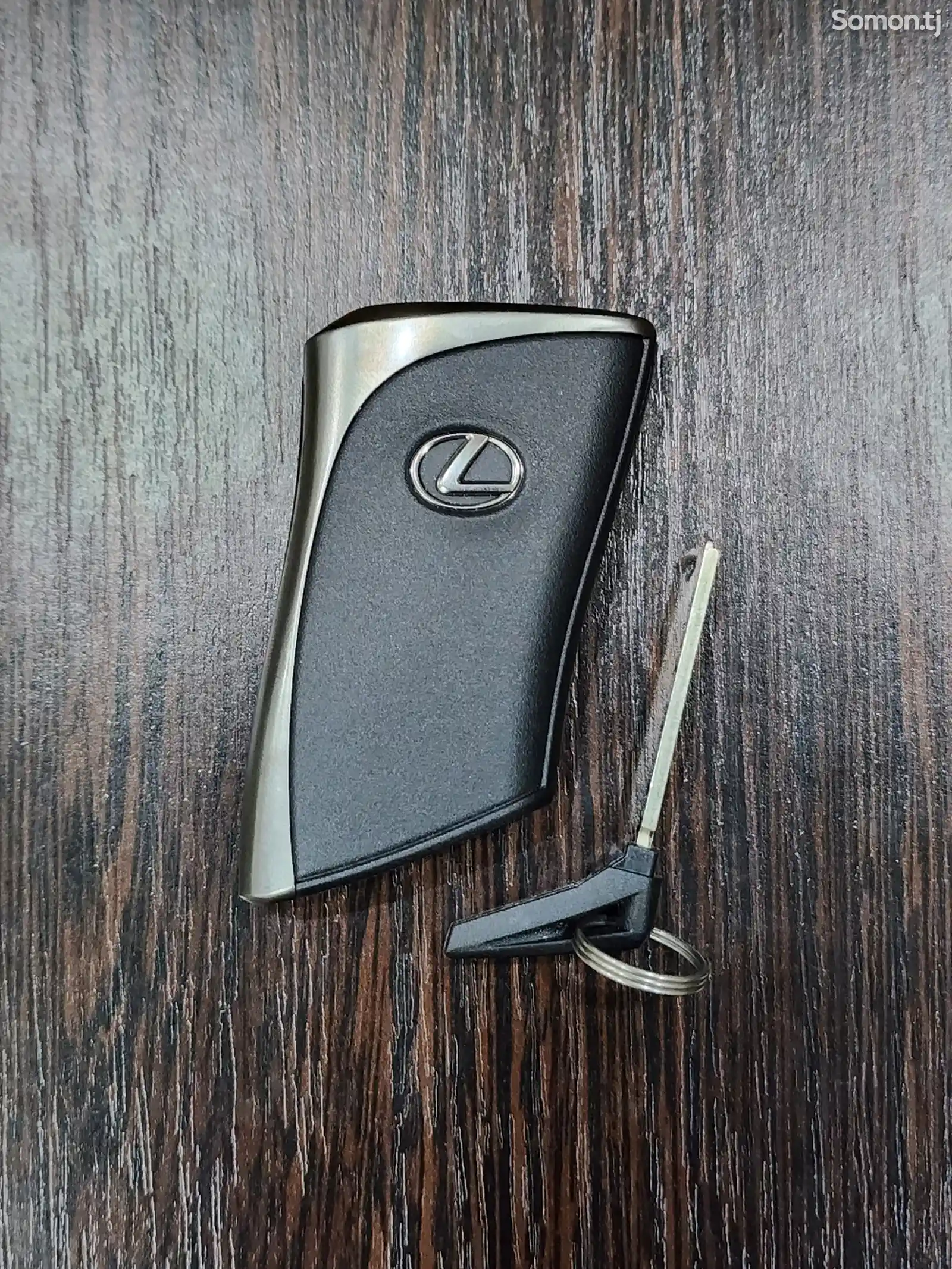 Ключ Lexus-5