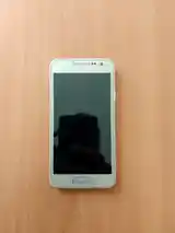 Samsung Galaxy A3-3