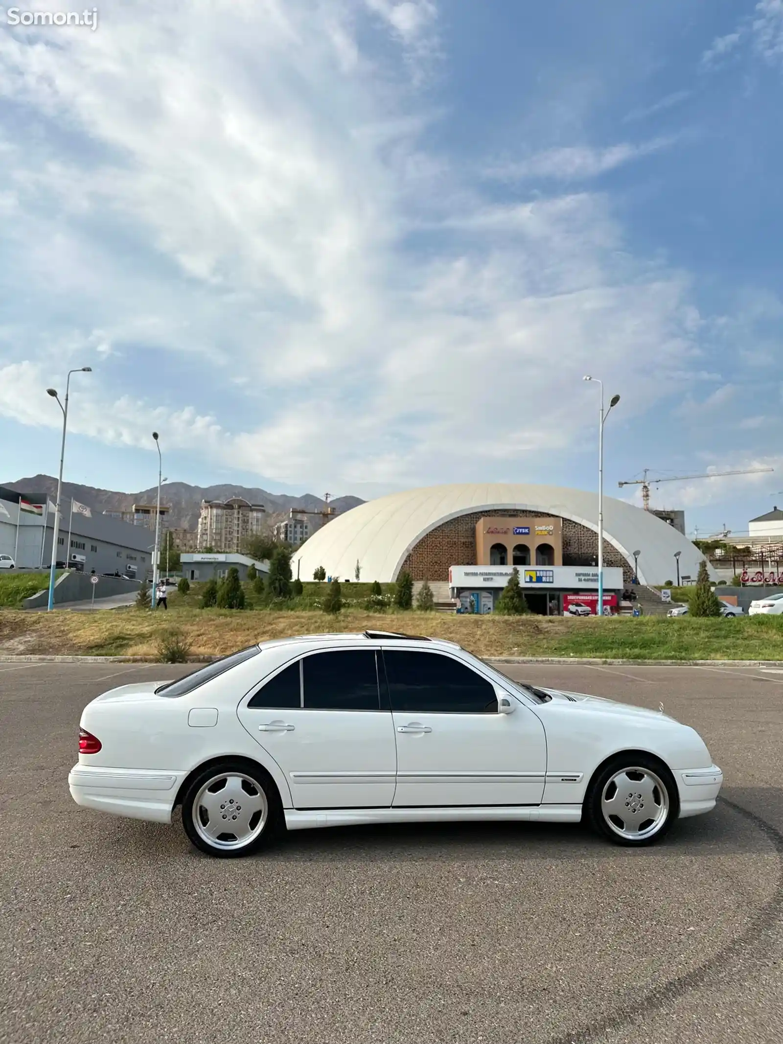 Mercedes-Benz E class, 2001-8