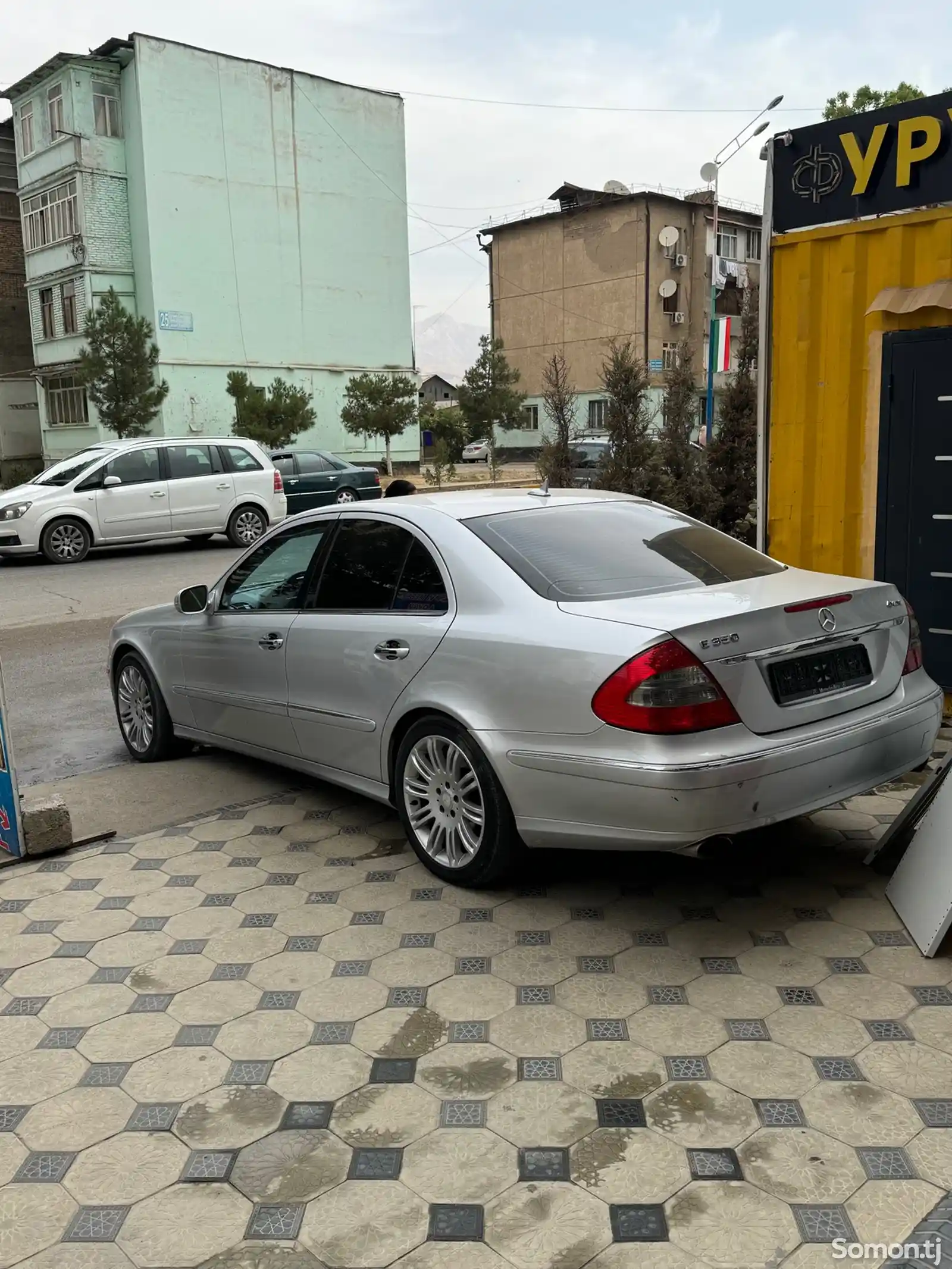 Mercedes-Benz E class, 2008-3