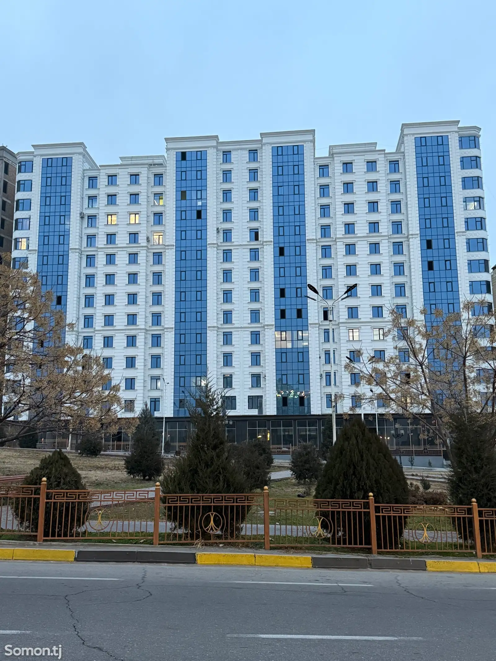 1-комн. квартира, 13 этаж, 53 м², 20 мкр-1