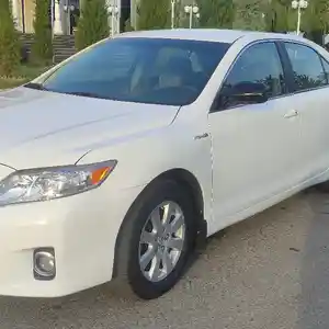 Toyota Camry, 2010