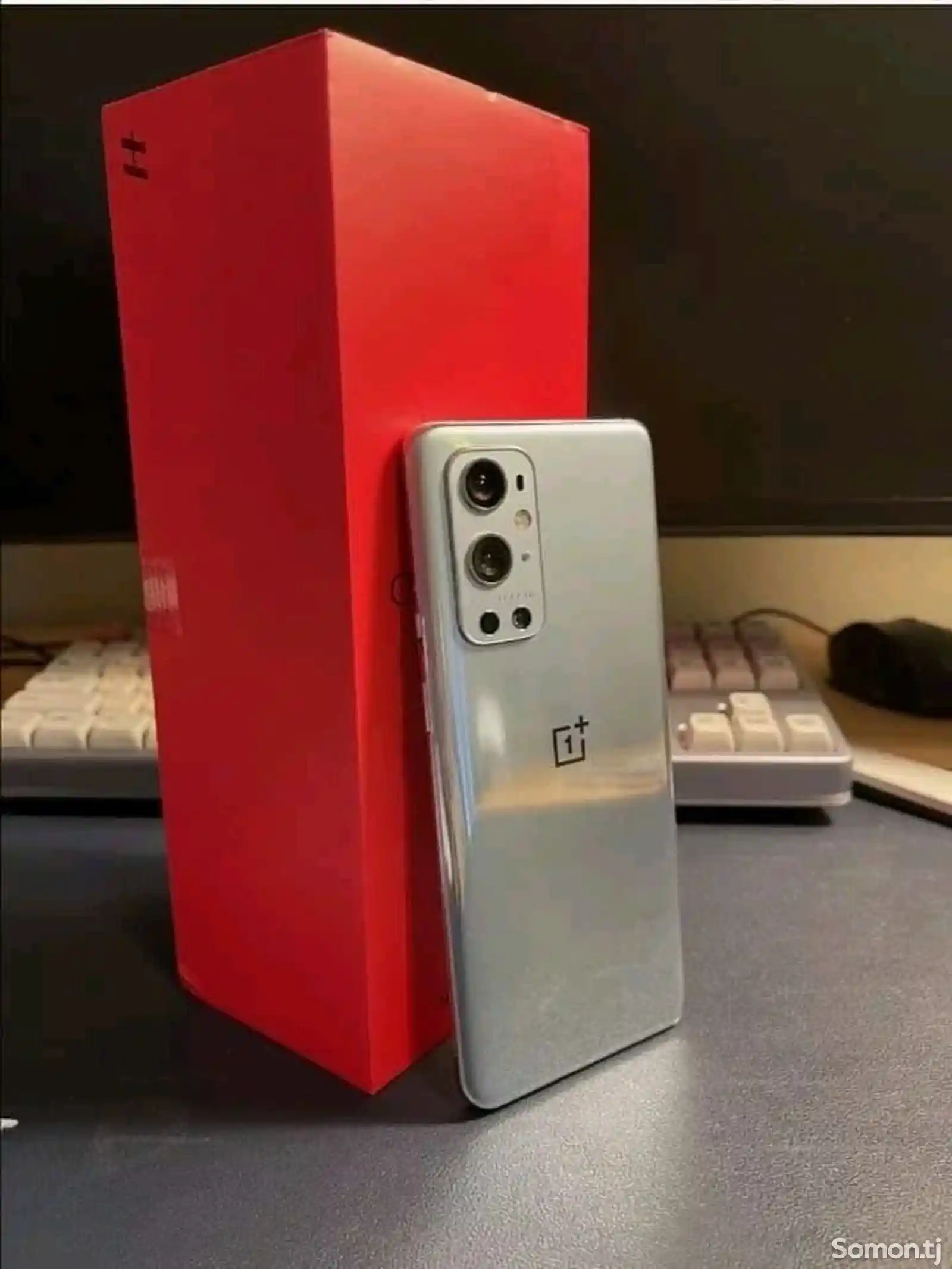 OnePlus 9 pro-1