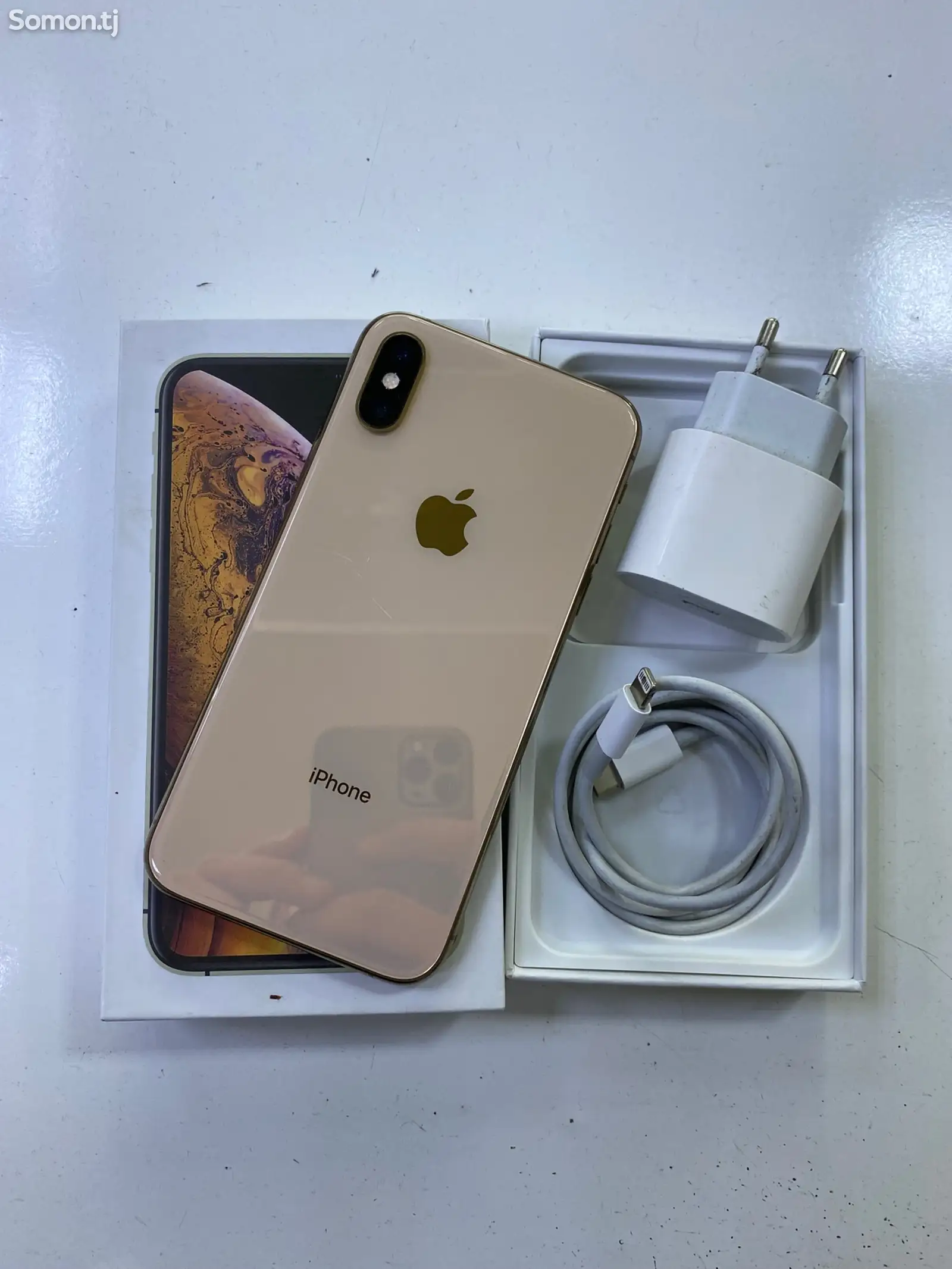 Apple iPhone Xs, 256 gb, Gold-1