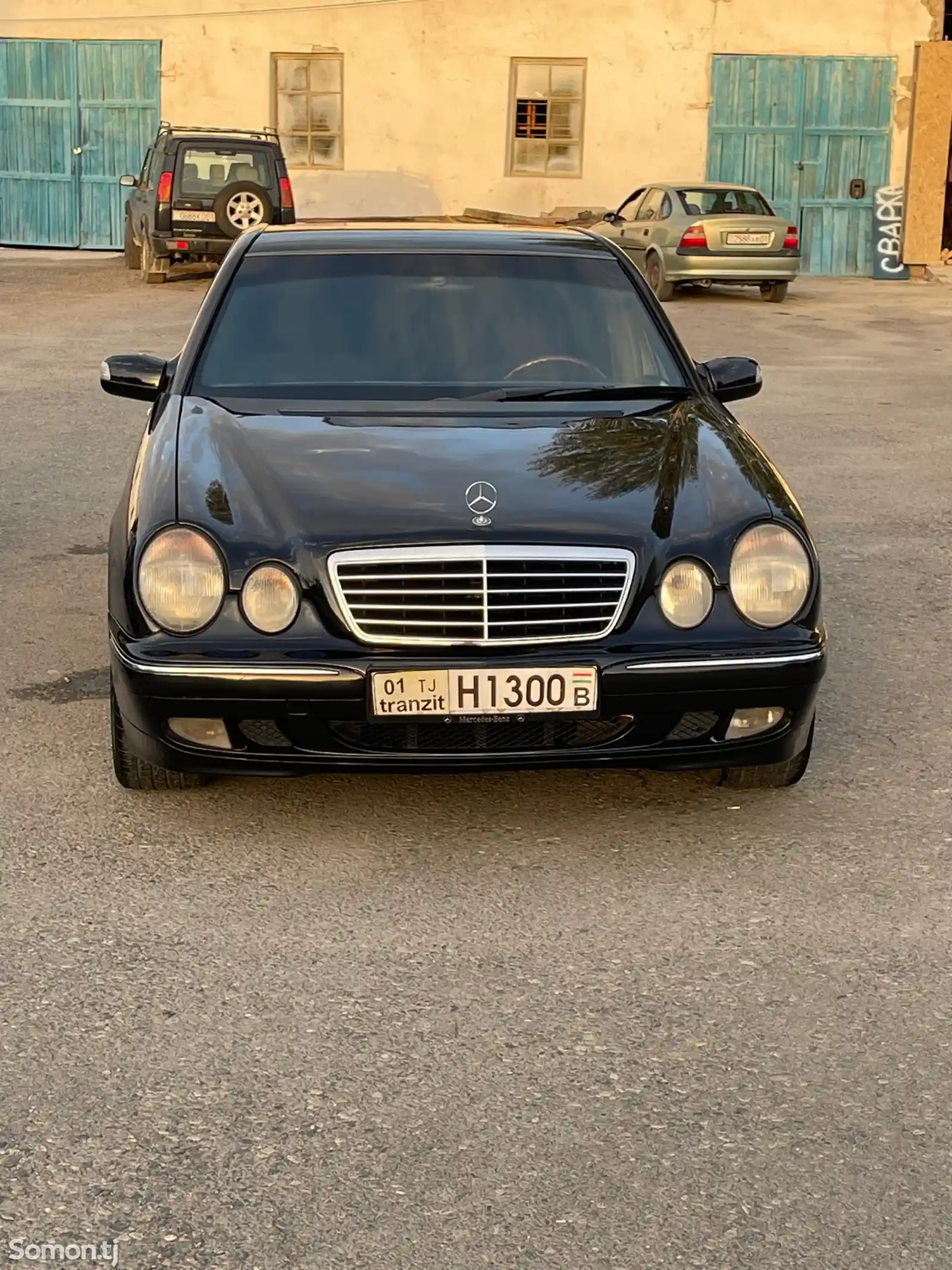 Mercedes-Benz E class, 2000-4