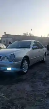 Mercedes-Benz E class, 2000-7