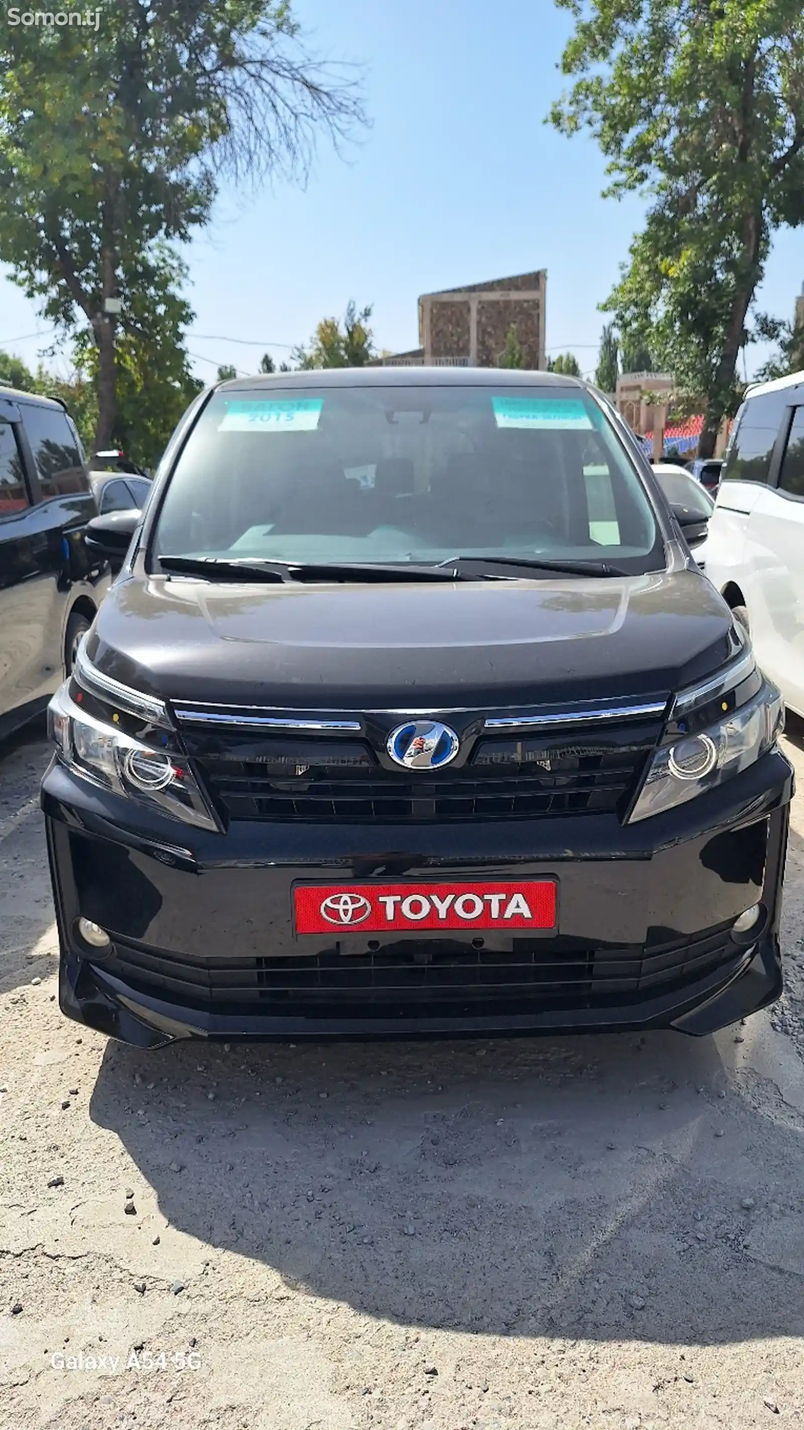 Toyota Voxy, 2015-5