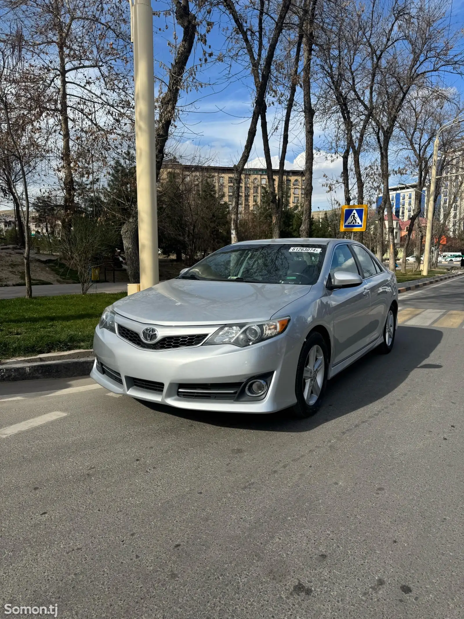 Toyota Camry, 2014-1