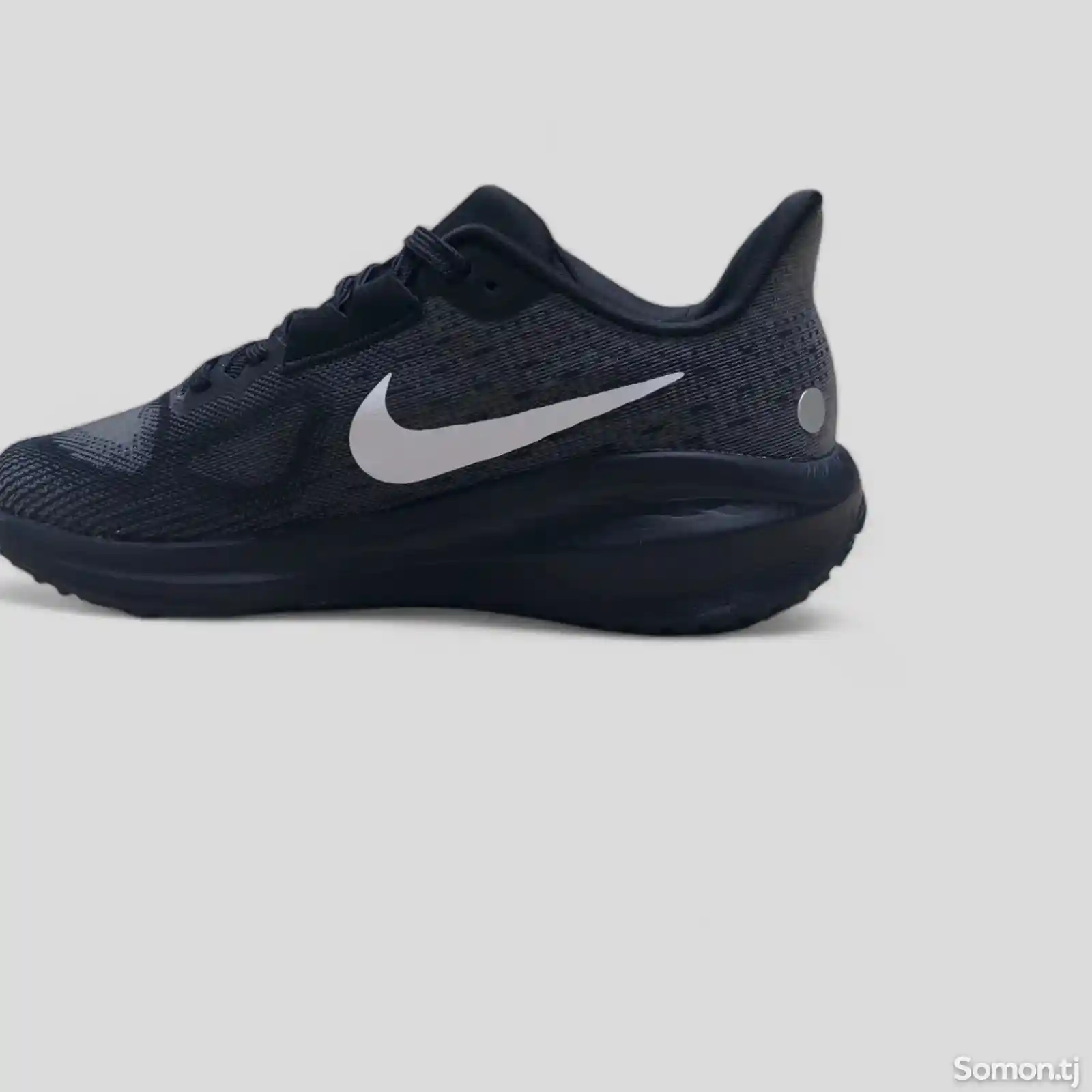 Кроссовки Nike-3