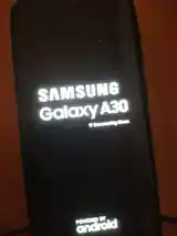 Samsung Galaxy A30-2