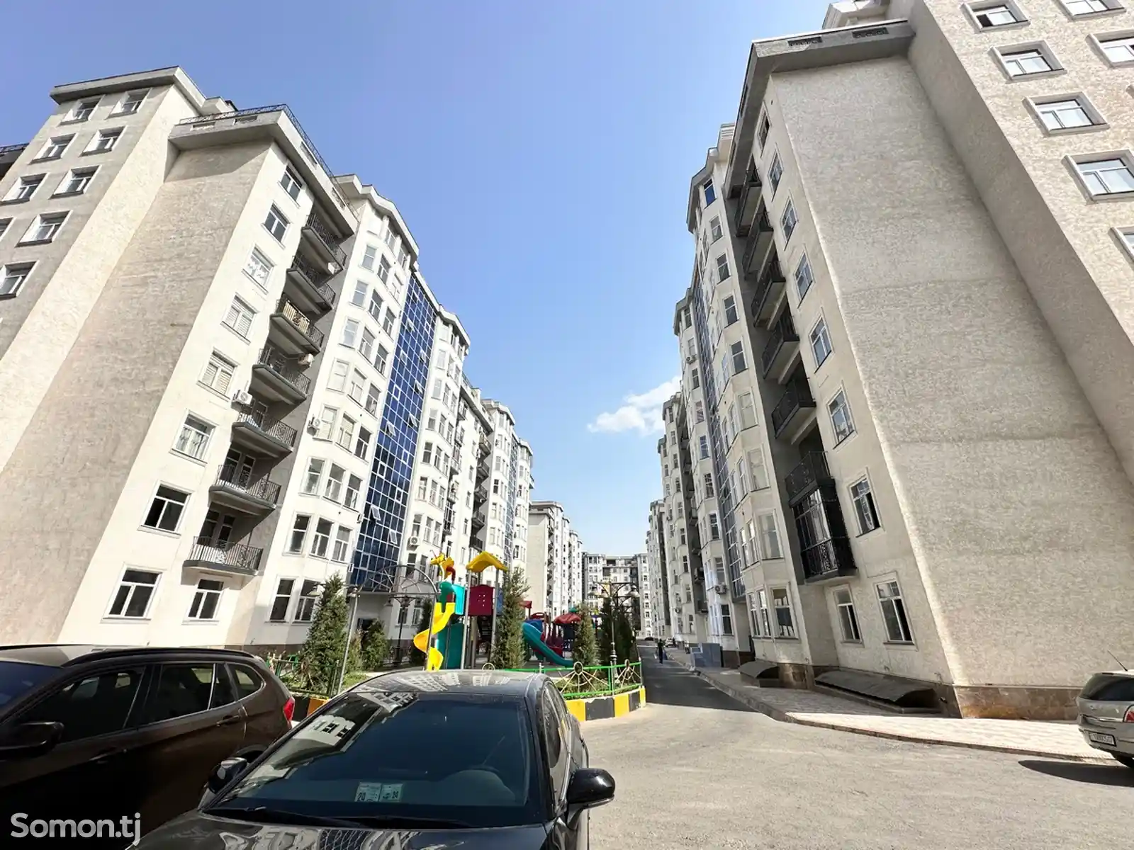 3-комн. квартира, 4 этаж, 106 м², Лучоб-1