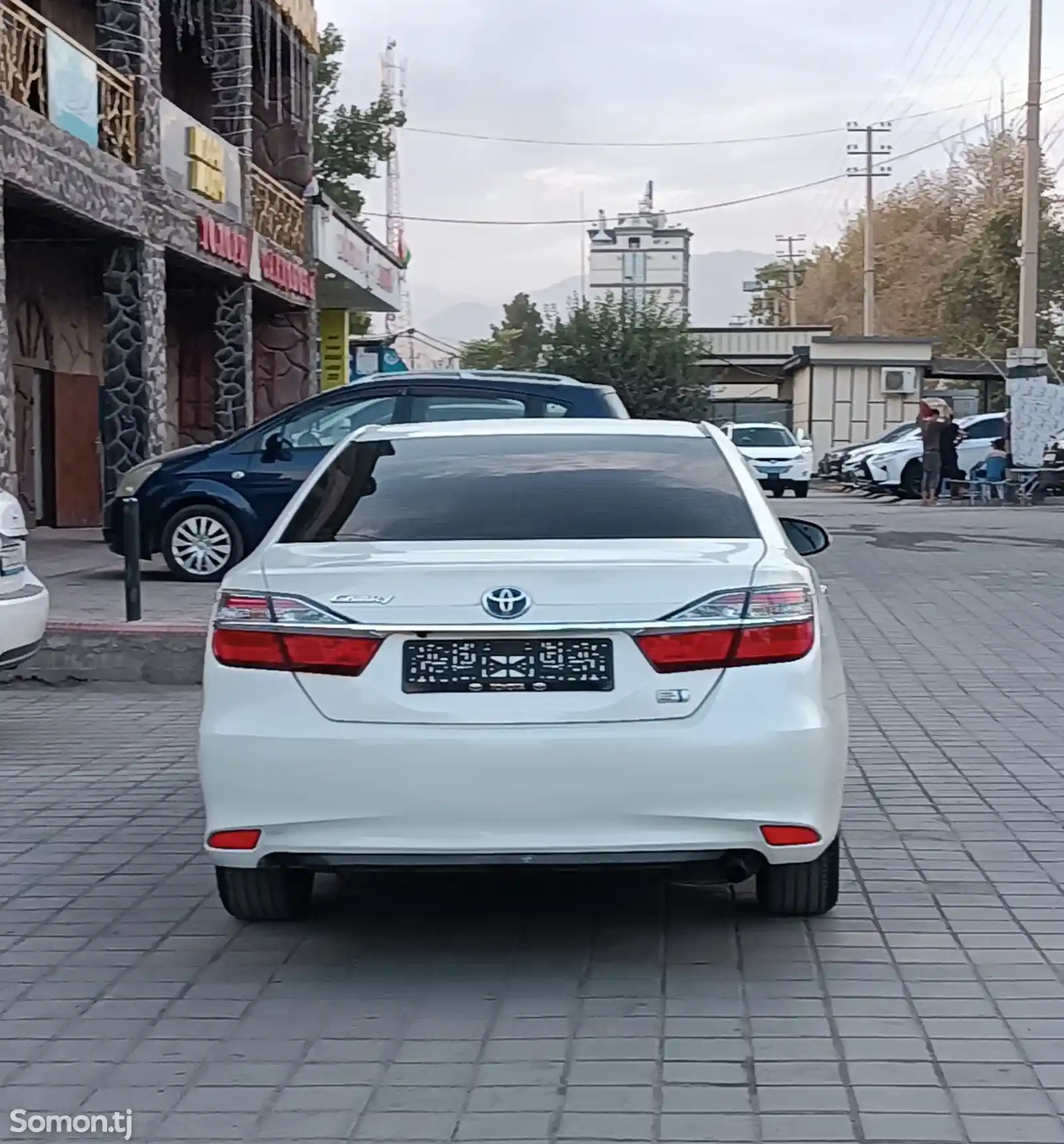 Toyota Camry, 2015-4