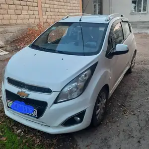 Chevrolet Spark, 2015