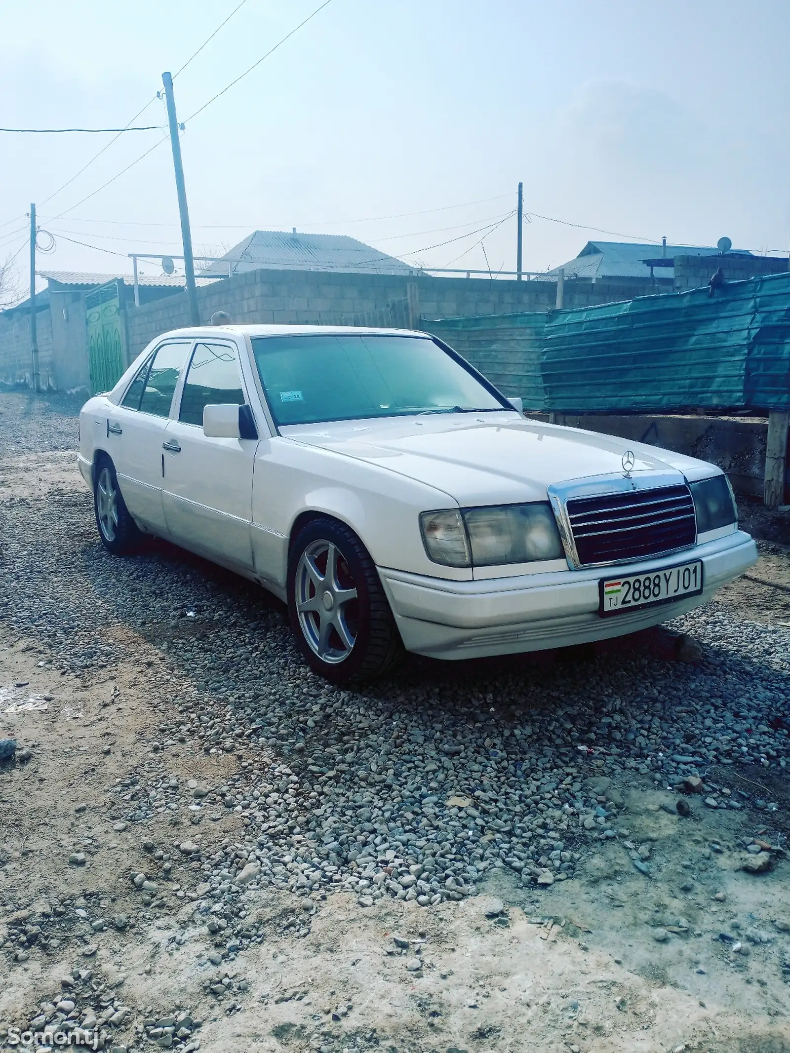 Mercedes-Benz W124, 1986-1