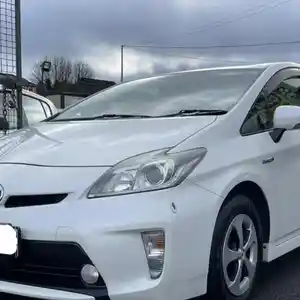 Toyota Prius, 2012