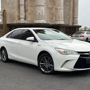 Toyota Camry, 2015