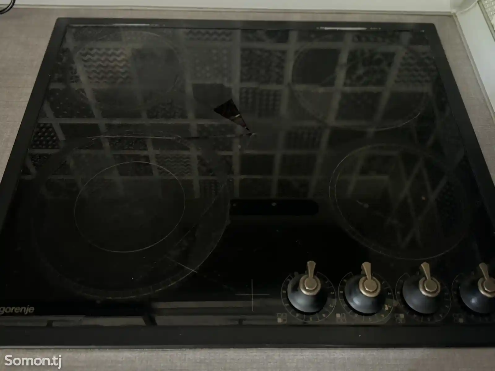 Электрическая плита Gorenje-3