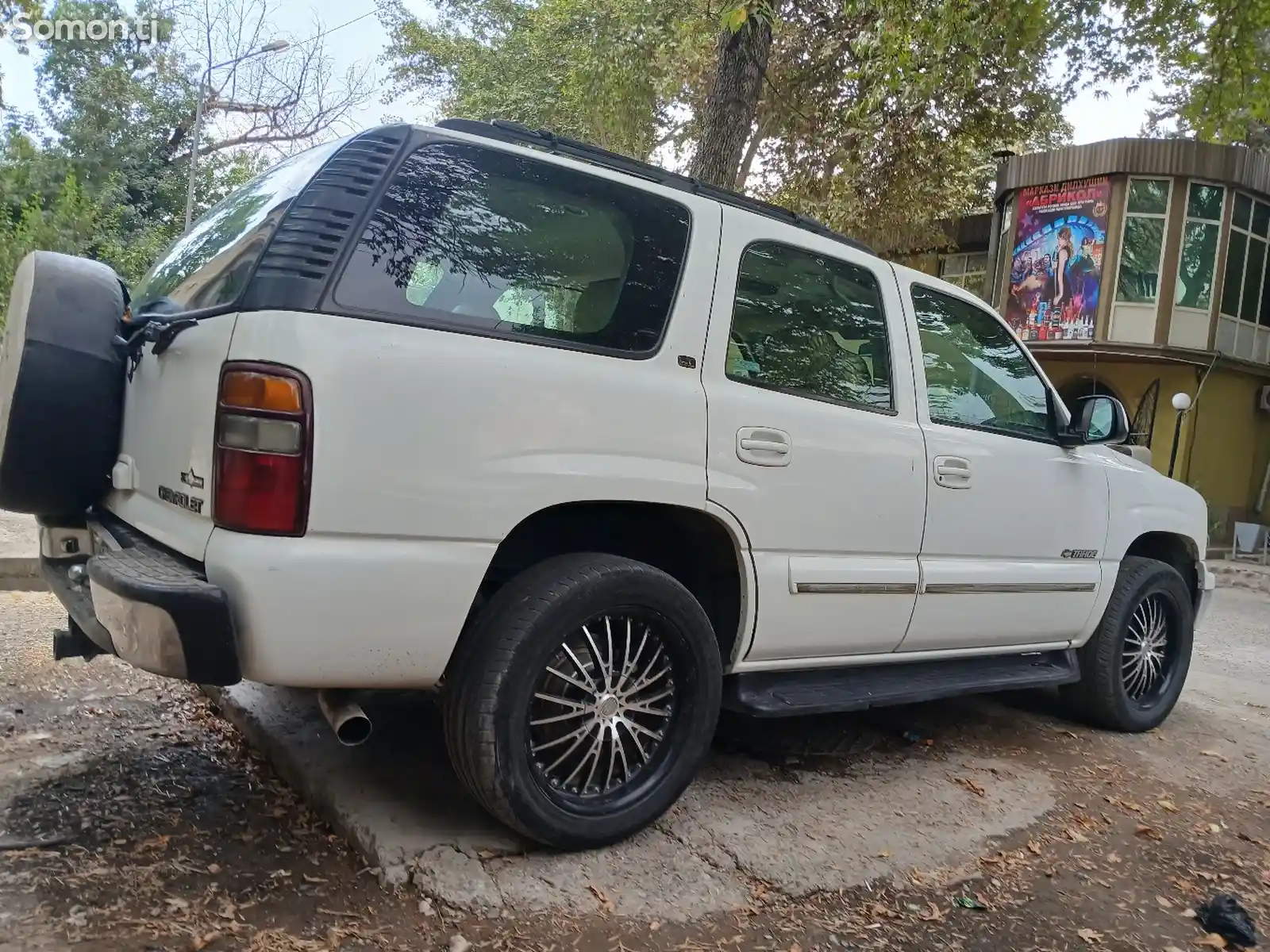 Chevrolet Tahoe, 2004-1