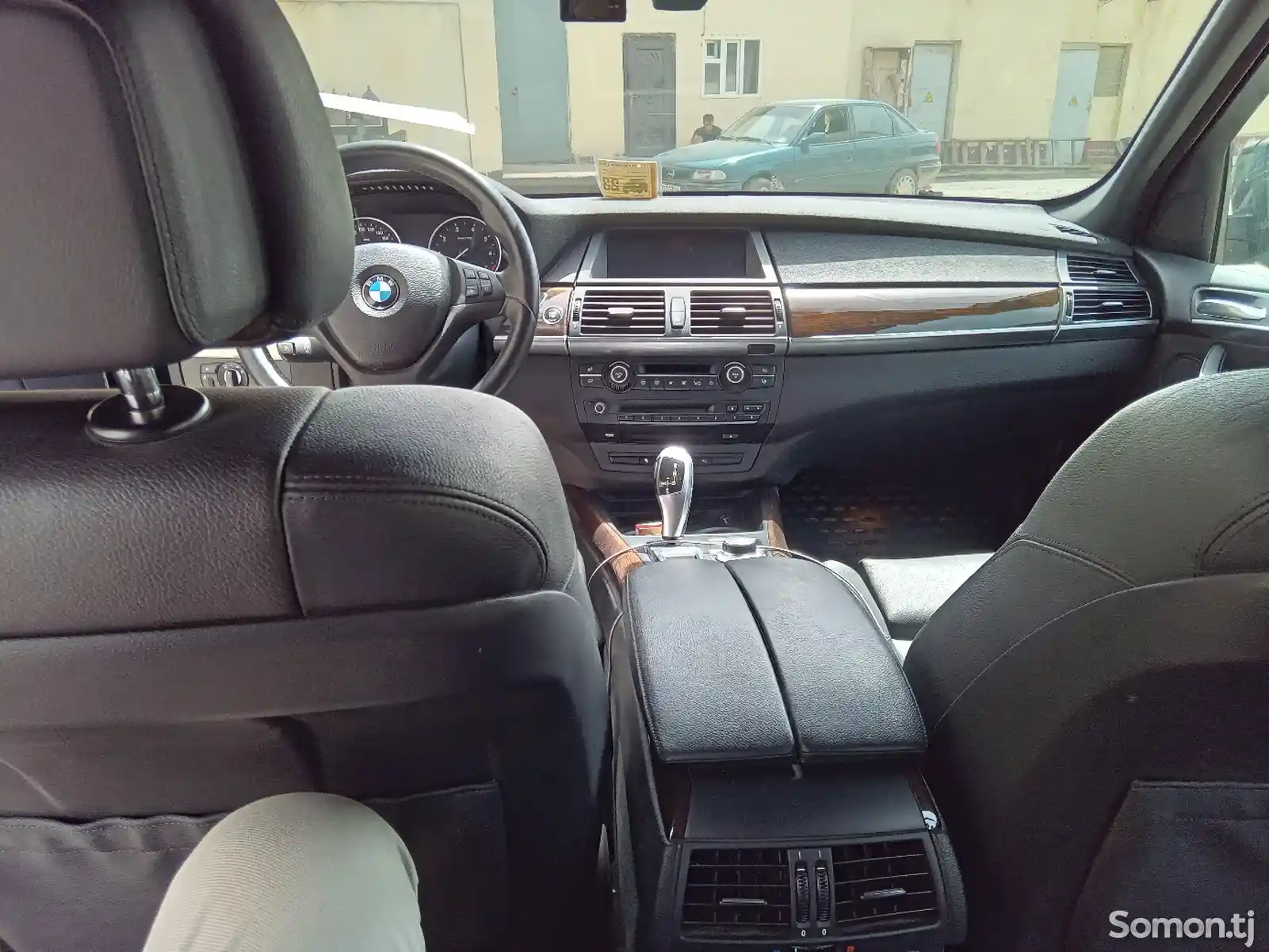 BMW X5, 2010-3