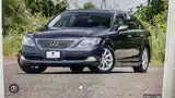 Бампер передний от Lexus Ls 2006-2