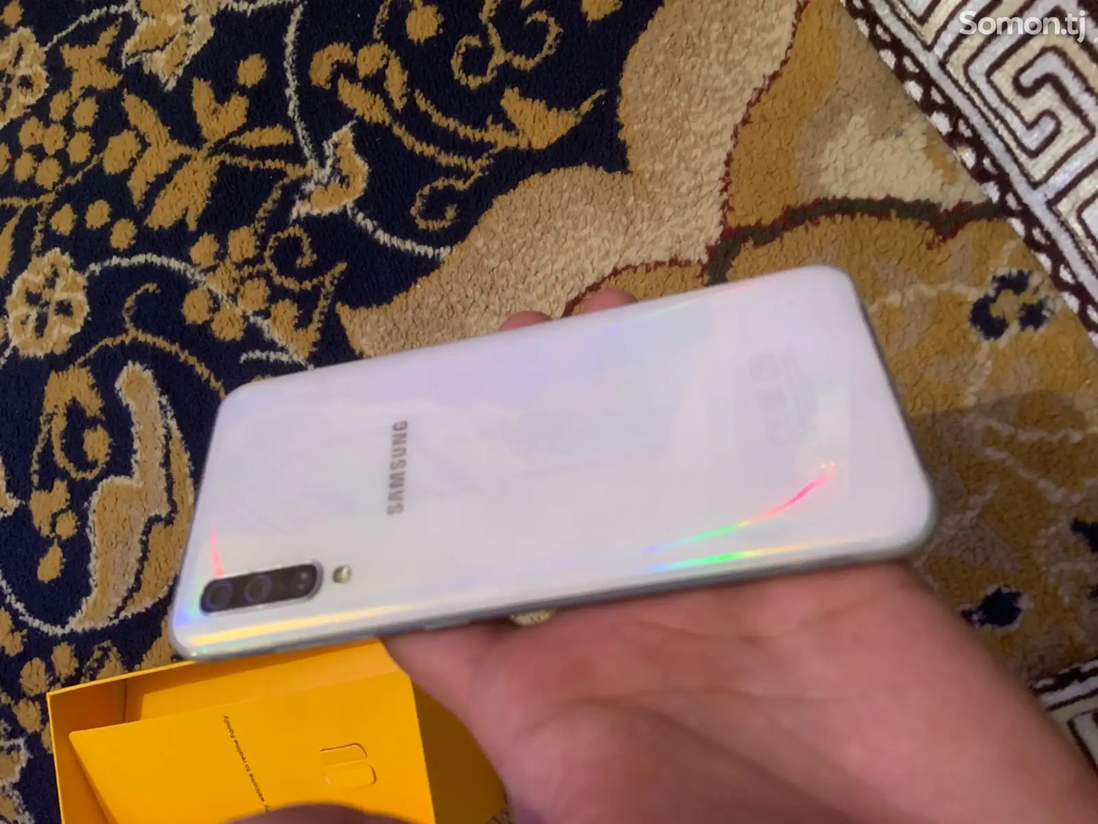 Samsung Galaxy A50-1