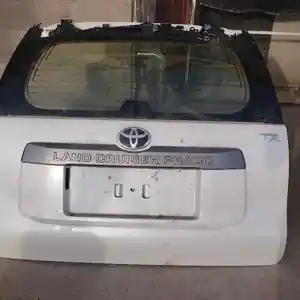 Дверь багажника от Toyota 150