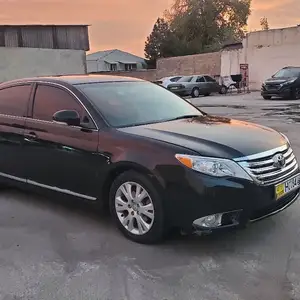 Toyota Avalon, 2011