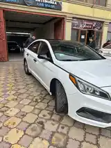 Hyundai Sonata, 2016-4