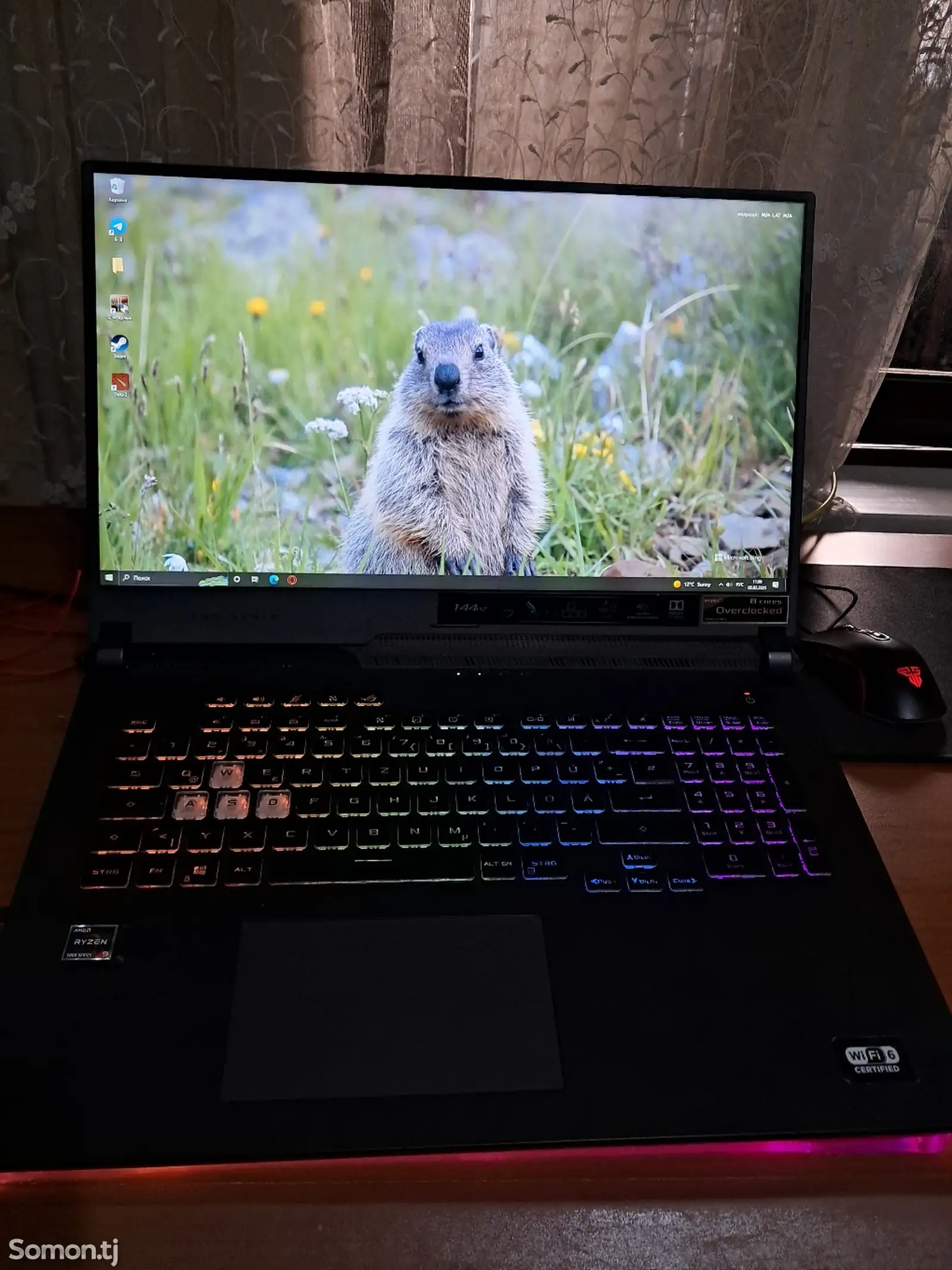 Ноутбук Asus Rog strix-1