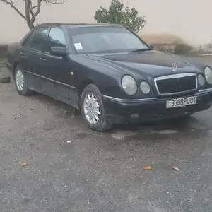 Mercedes-Benz E class, 1995