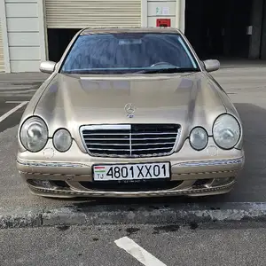 Mercedes-Benz E class, 2001